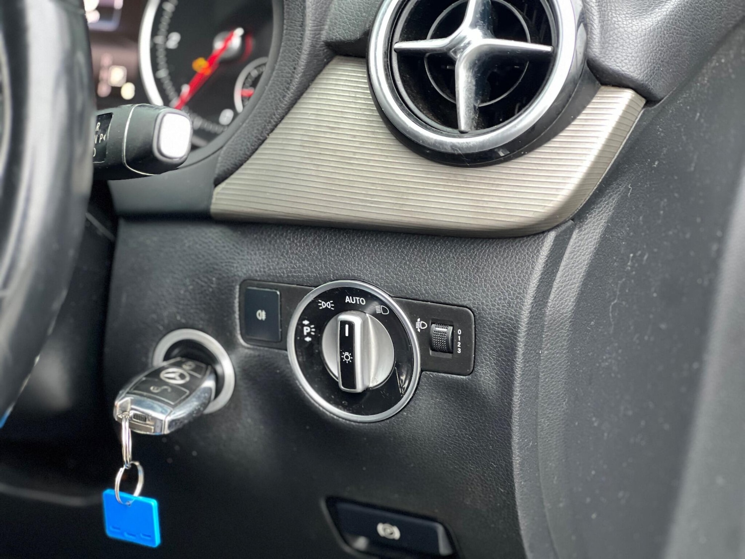 Used Mercedes-Benz B Class for sale - 77267585: Photo 37