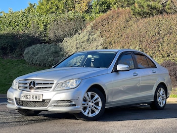 Used Mercedes-Benz C Class 2013 for sale - 76780740: Photo