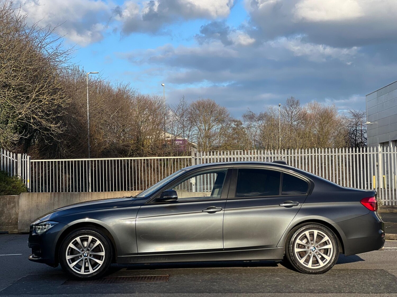 Used BMW 3 Series 2018 for sale - 77738689: Photo 15