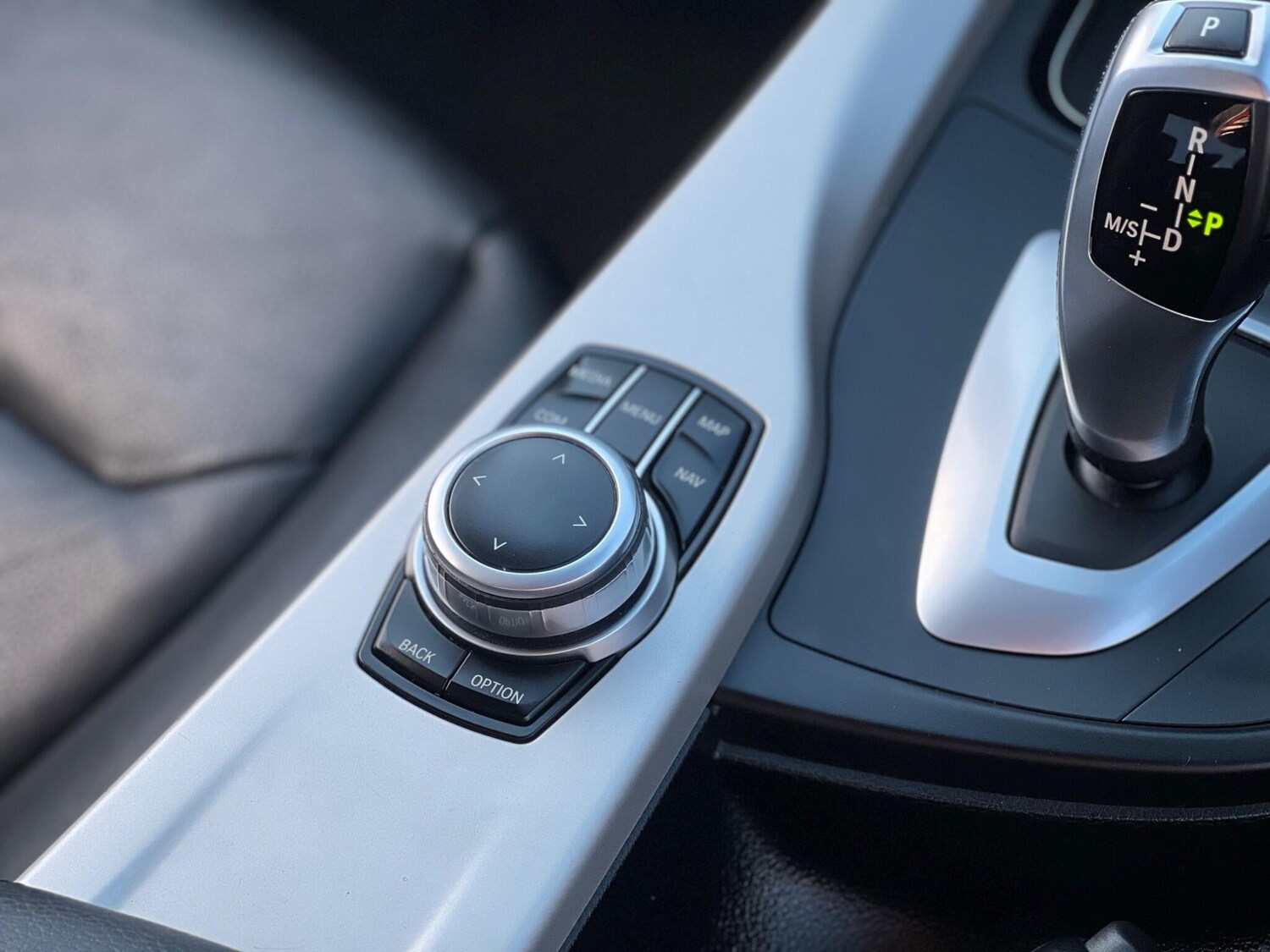 Used BMW 3 Series 2018 for sale - 77738689: Photo 34