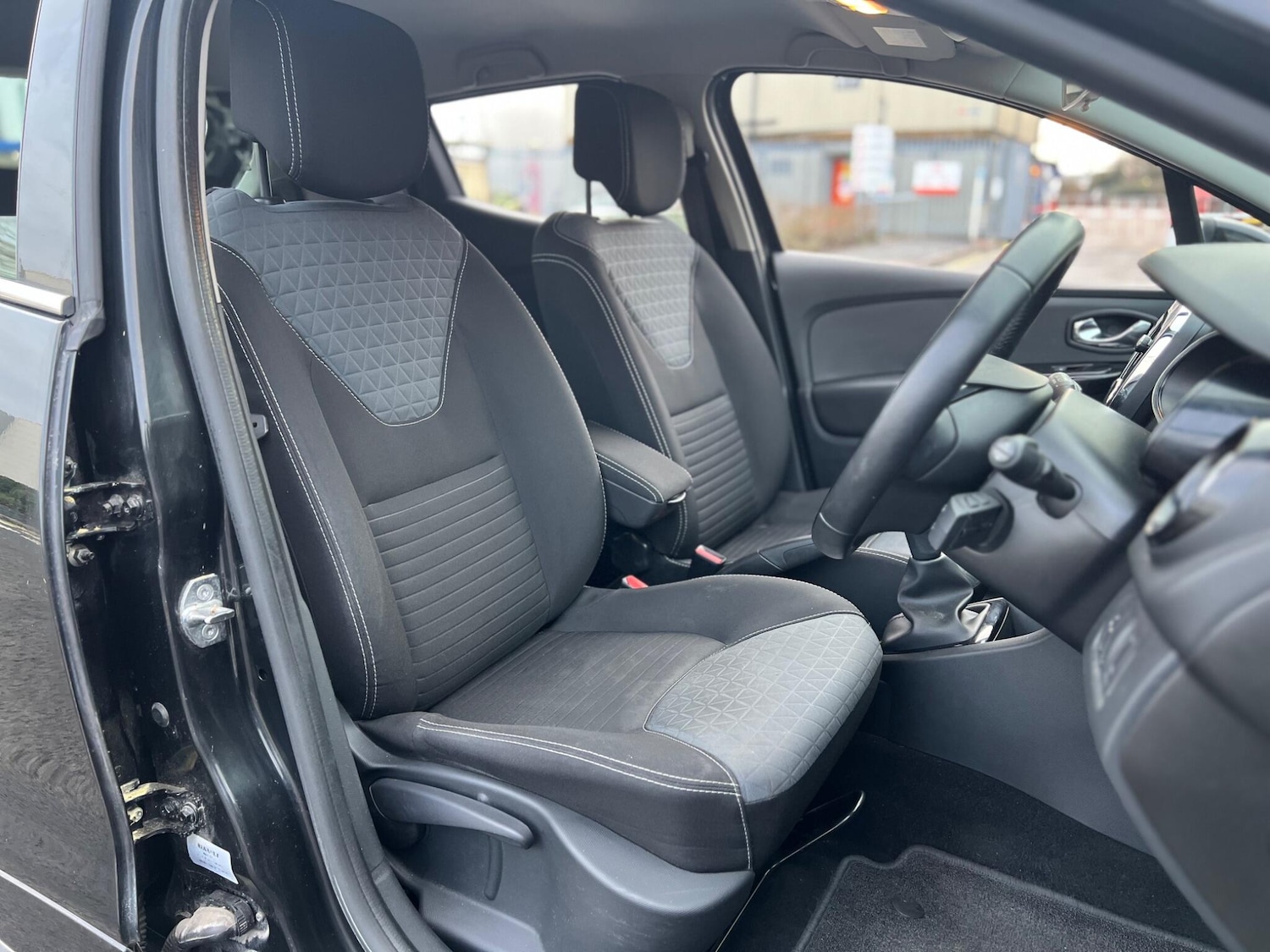 Used Renault Clio 2014 for sale - 77229785: Photo 17