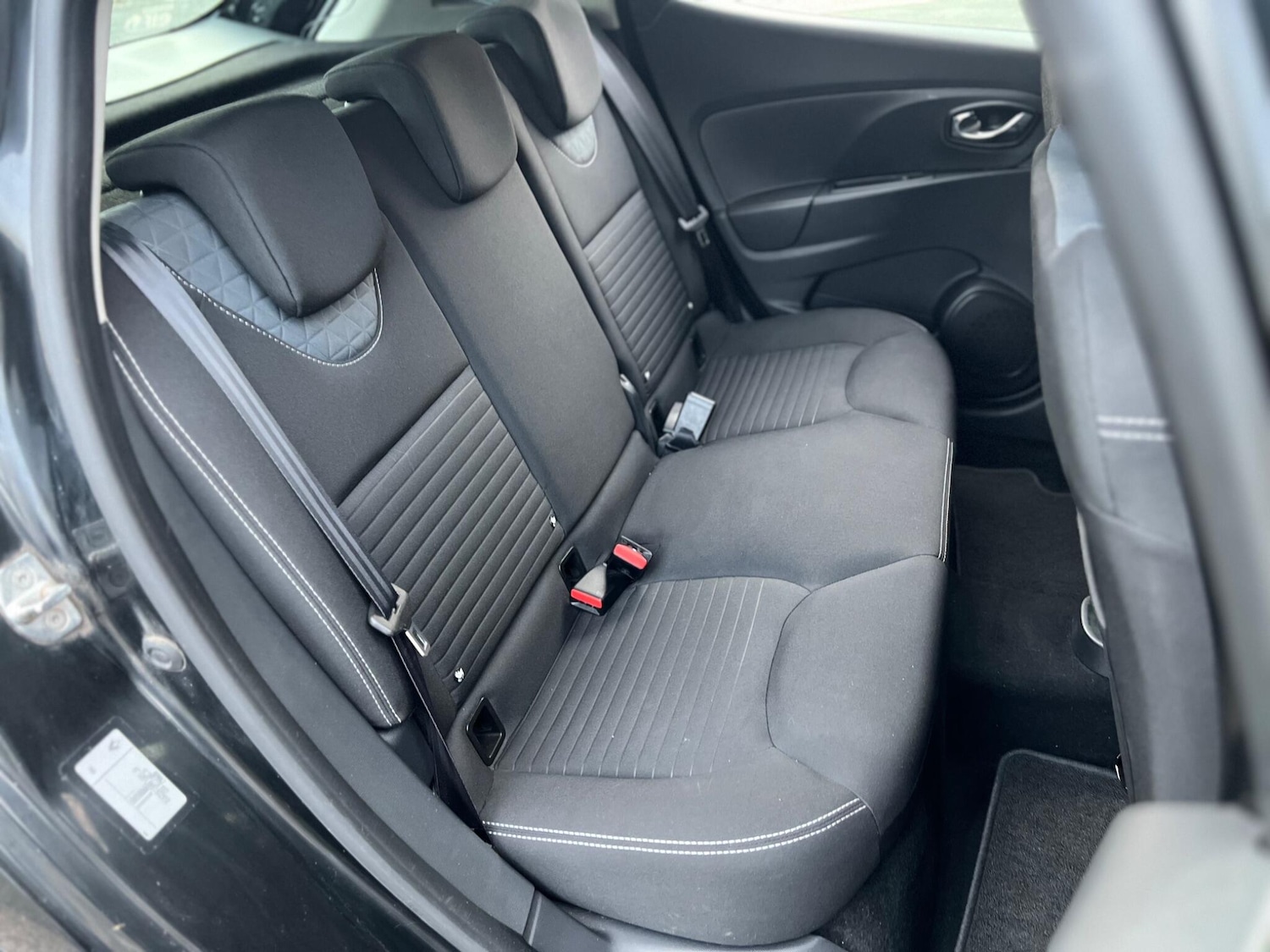 Used Renault Clio 2014 for sale - 77229785: Photo 23