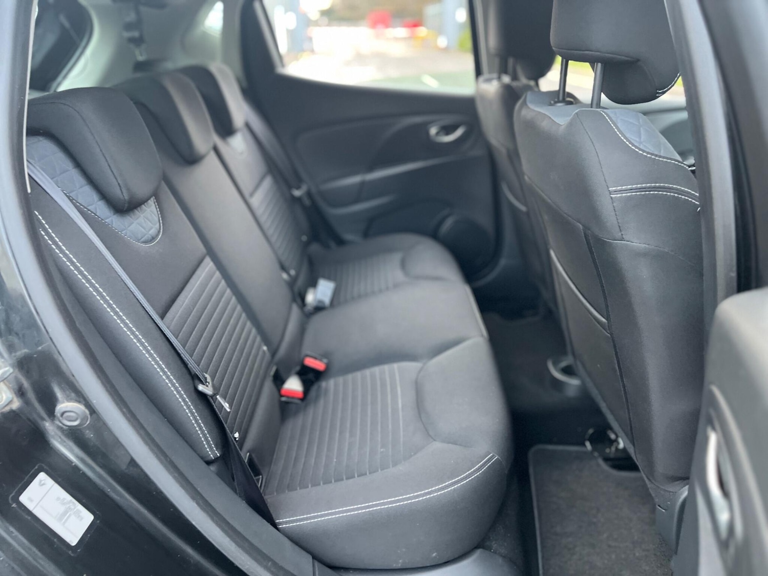 Used Renault Clio 2014 for sale - 77229785: Photo 24