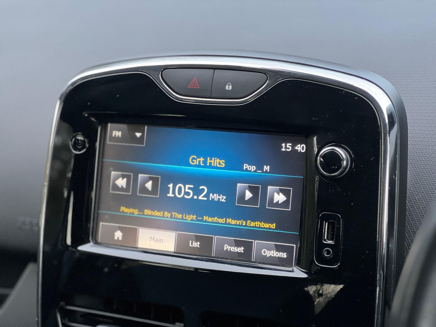 Used Renault Clio 2014 for sale - 77229785: Photo 28