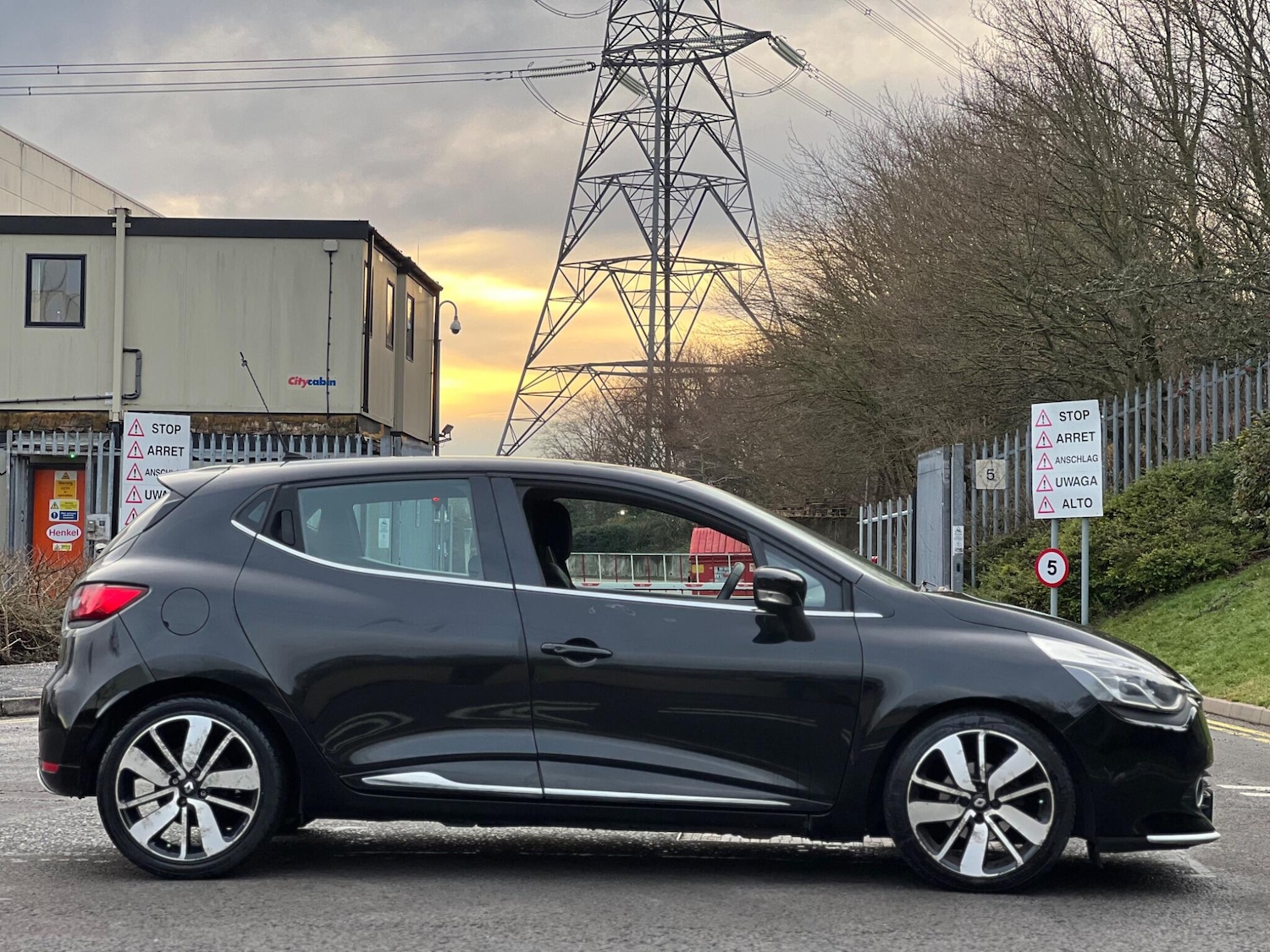 Used Renault Clio 2014 for sale - 77229785: Photo 8