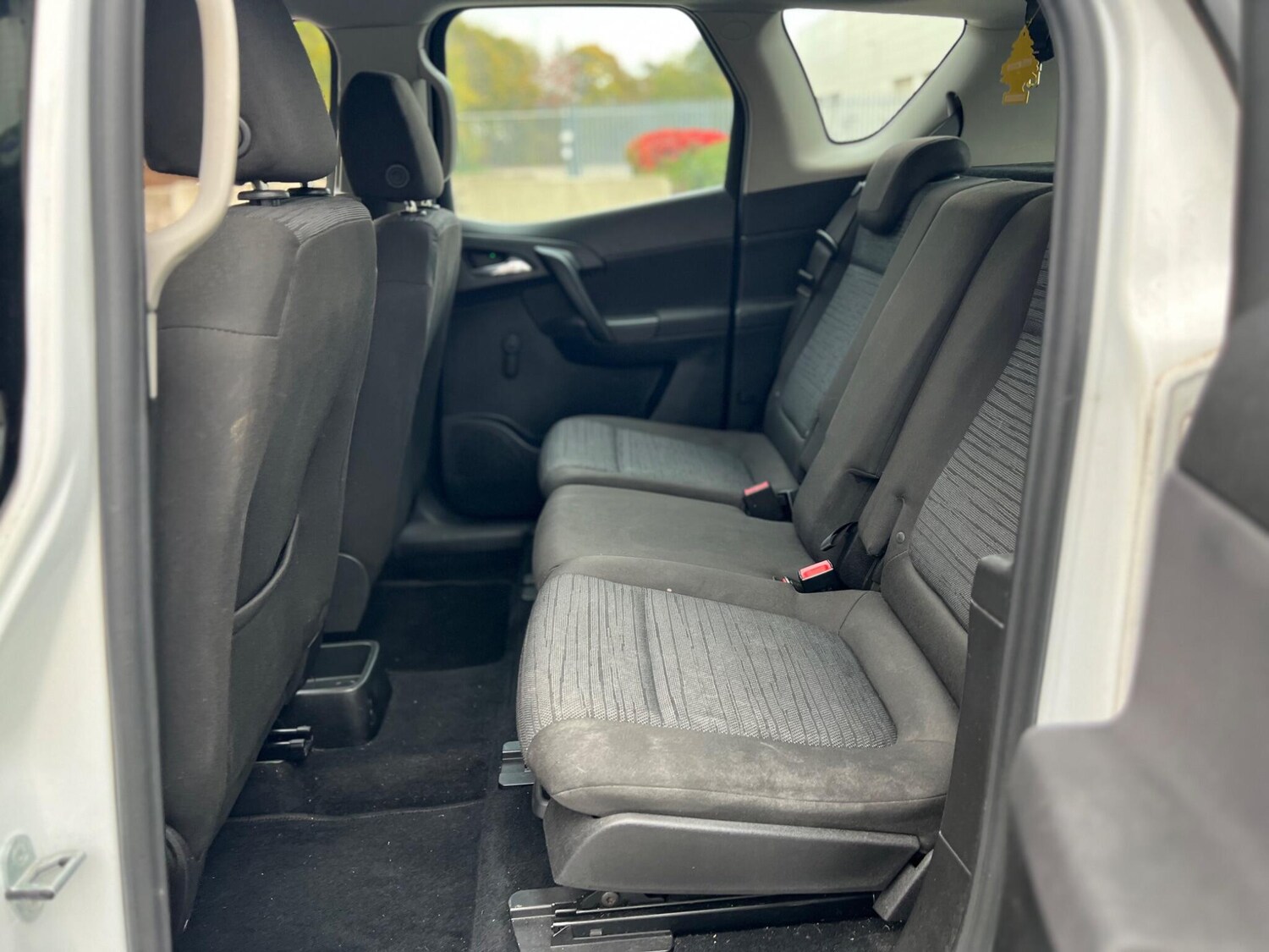 Used Vauxhall Meriva 2015 for sale - 75808912: Photo 21