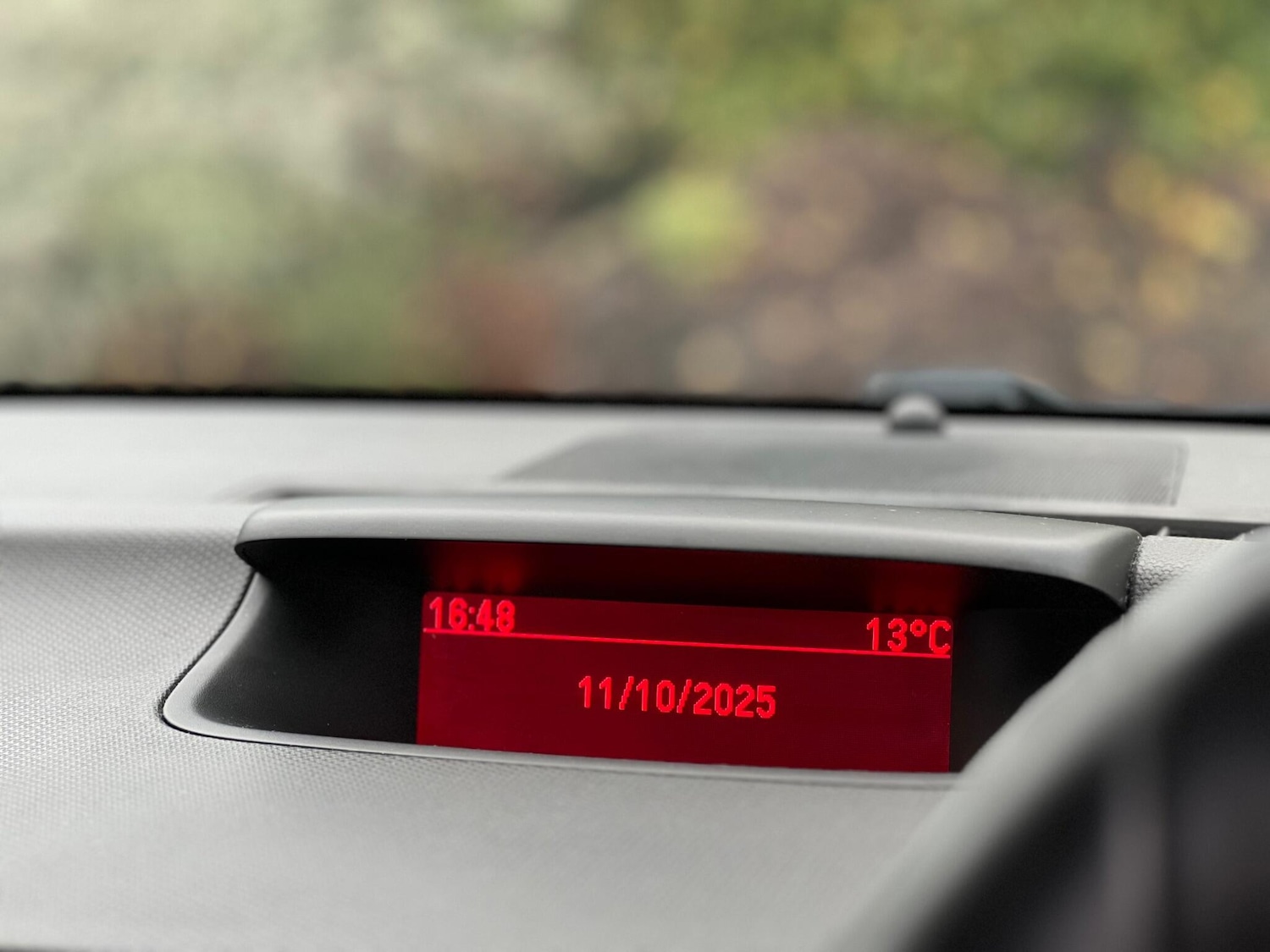 Used Vauxhall Meriva 2015 for sale - 75808912: Photo 26