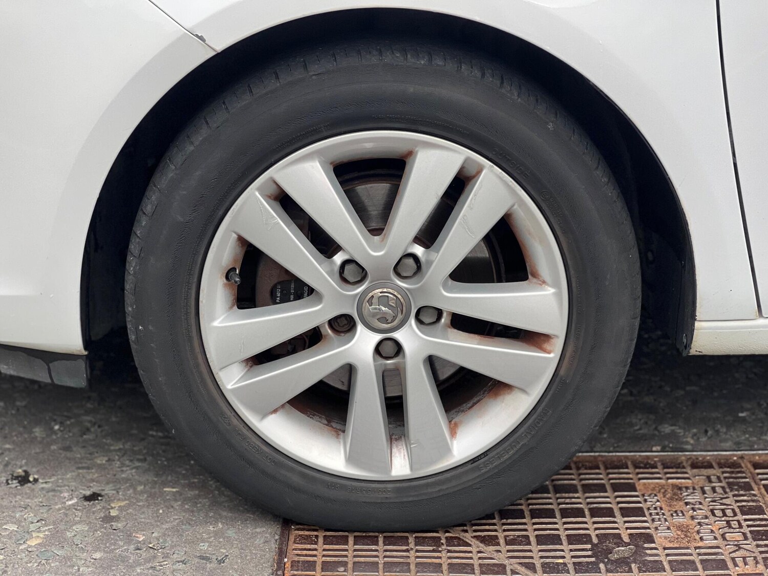 Used Vauxhall Meriva 2015 for sale - 75808912: Photo 35