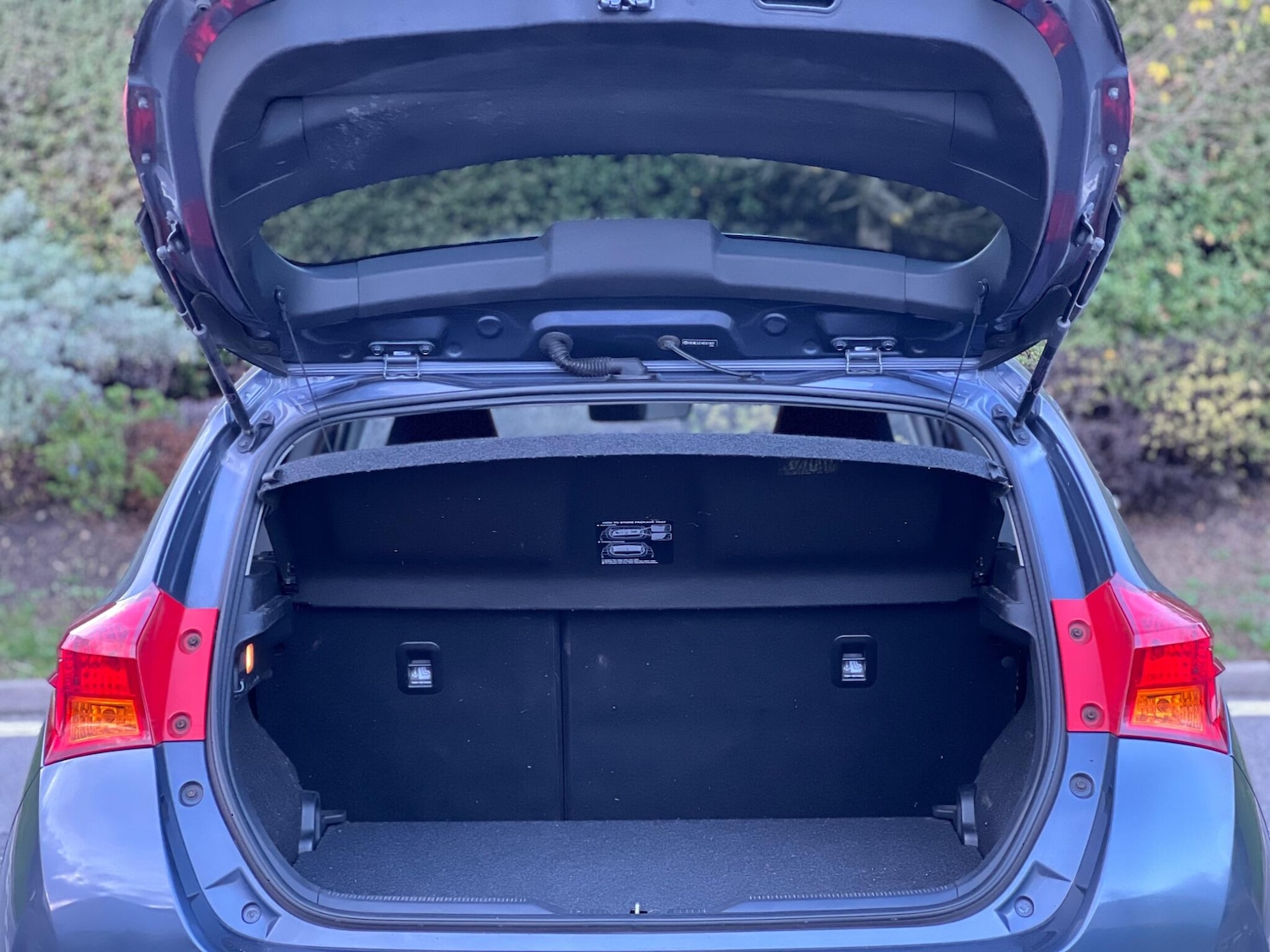 Used Toyota Auris 2014 for sale - 76484367: Photo 16