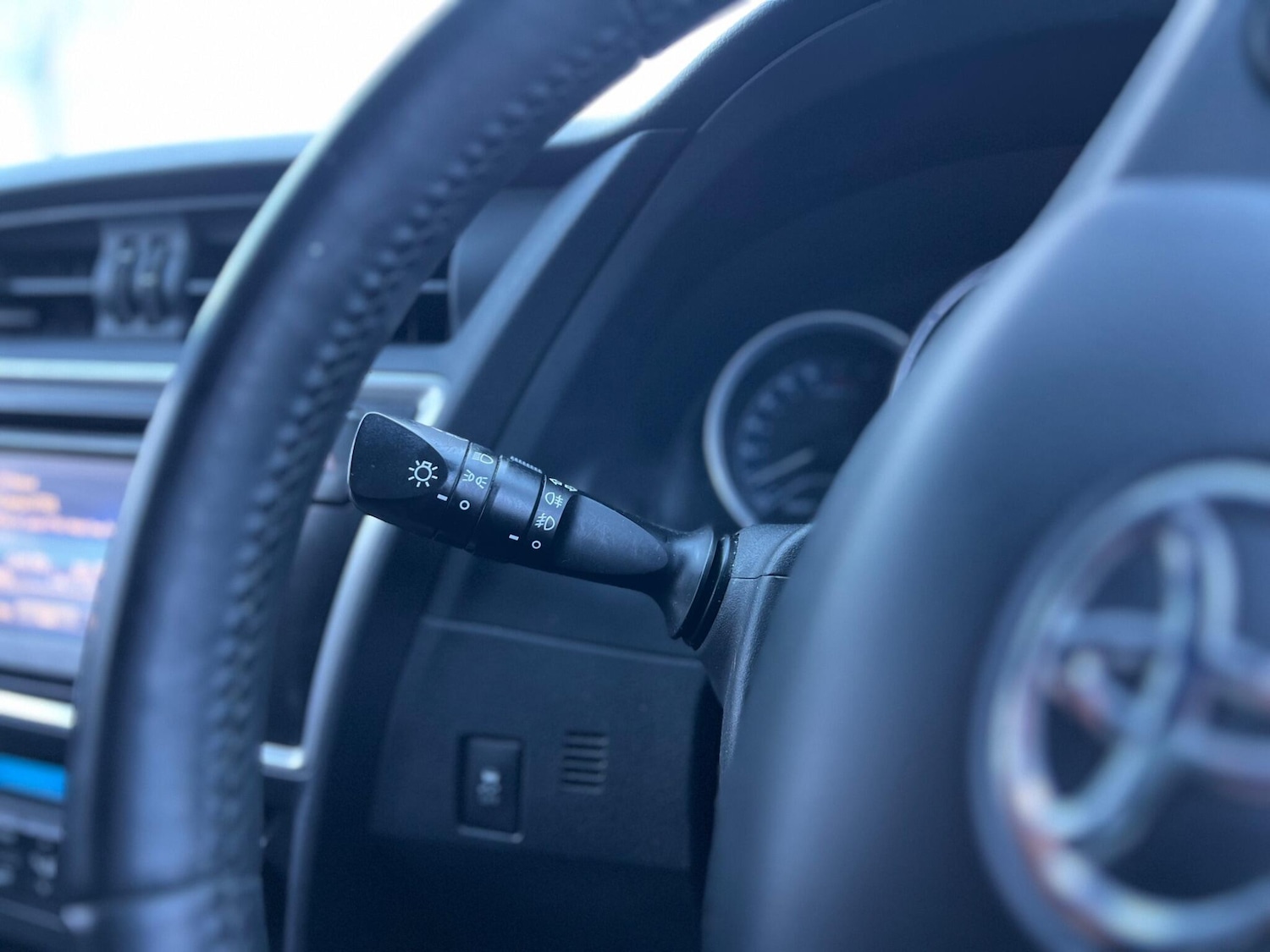 Used Toyota Auris 2014 for sale - 76484367: Photo 28