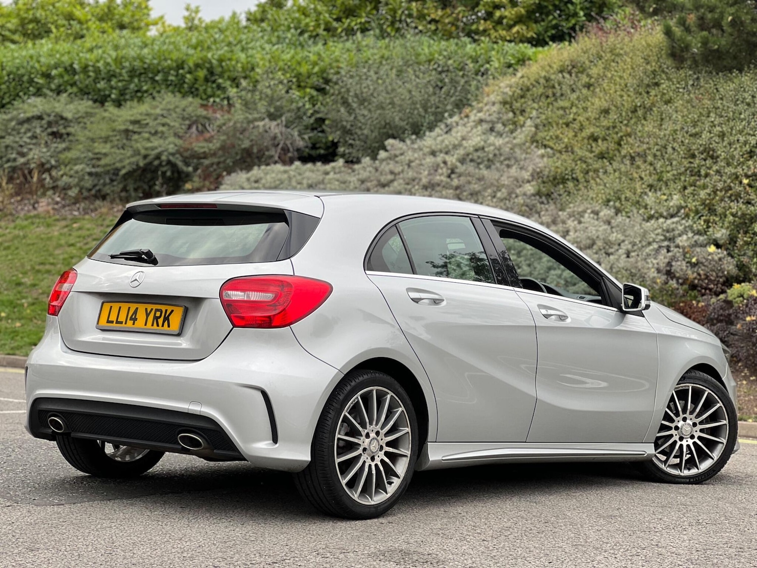 Used Mercedes-Benz A-Class 2014 for sale - 76306511: Photo 10