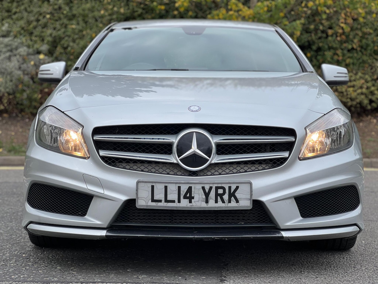 Used Mercedes-Benz A-Class 2014 for sale - 76306511: Photo 2