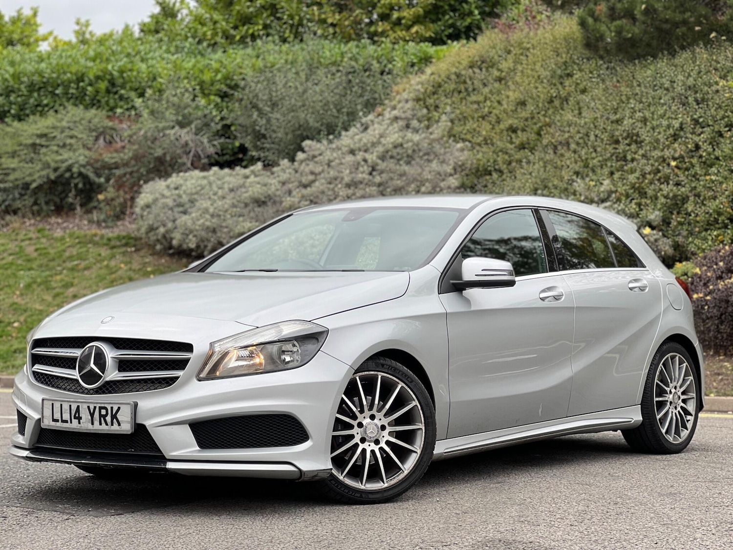 Used Mercedes-Benz A-Class 2014 for sale - 76306511: Photo 3