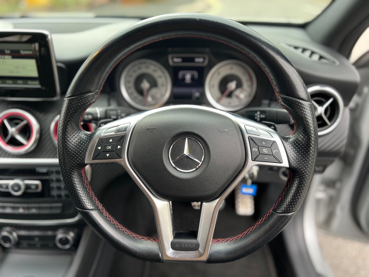 Used Mercedes-Benz A-Class 2014 for sale - 76306511: Photo 6