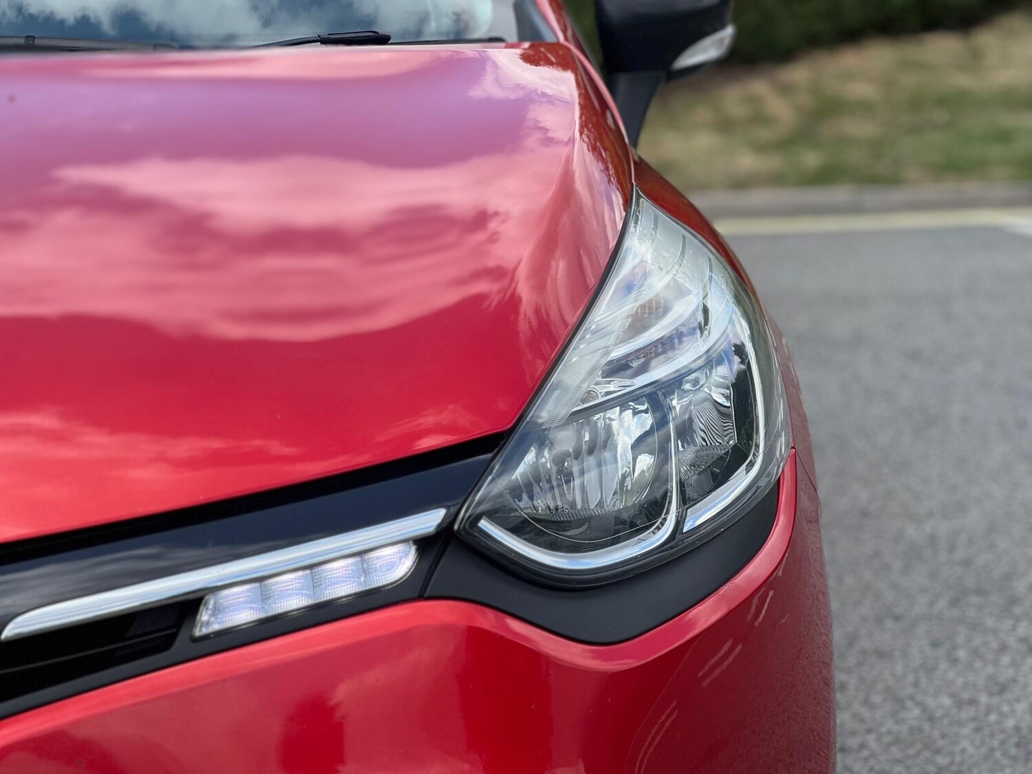 Used Renault Clio for sale - 77722844: Photo 32