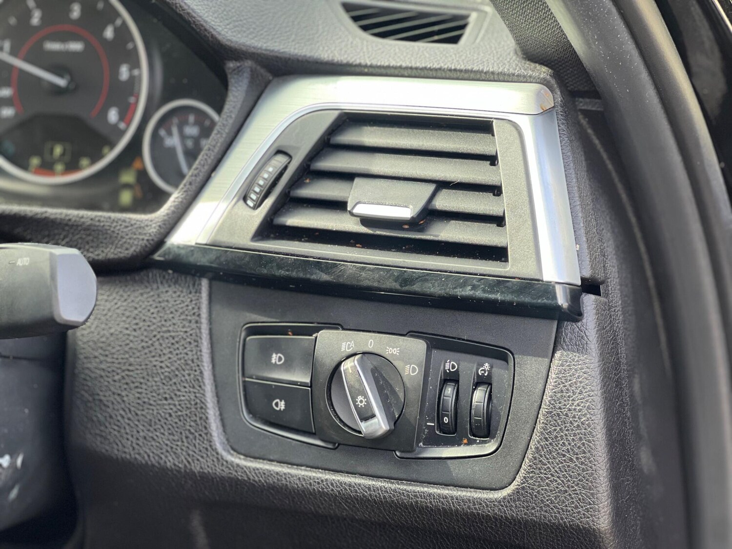 Used BMW 3 Series for sale - 78214764: Photo 39