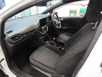 Used Ford Fiesta 2019 for sale - 78759190: Photo