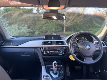 Used BMW 3 Series 2018 for sale - 79121800: Photo