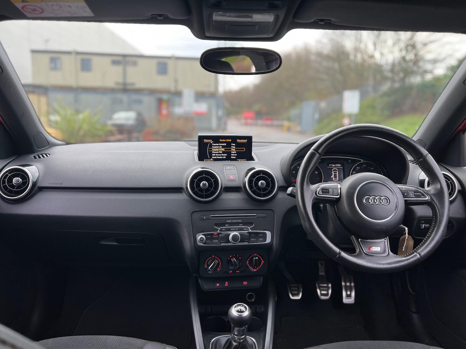 Used Audi A1 2015 for sale - 76866367: Photo 4