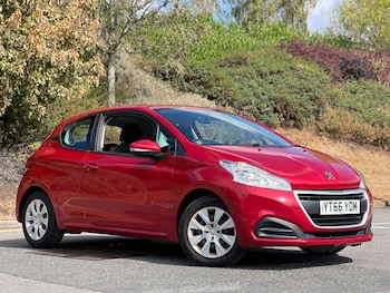 Used Peugeot 208 2016 for sale - 79565363: Photo