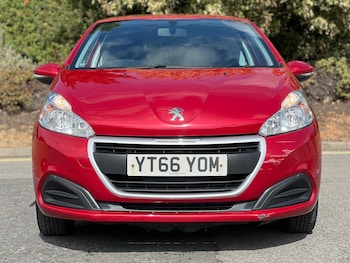 Used Peugeot 208 2016 for sale - 79565363: Photo