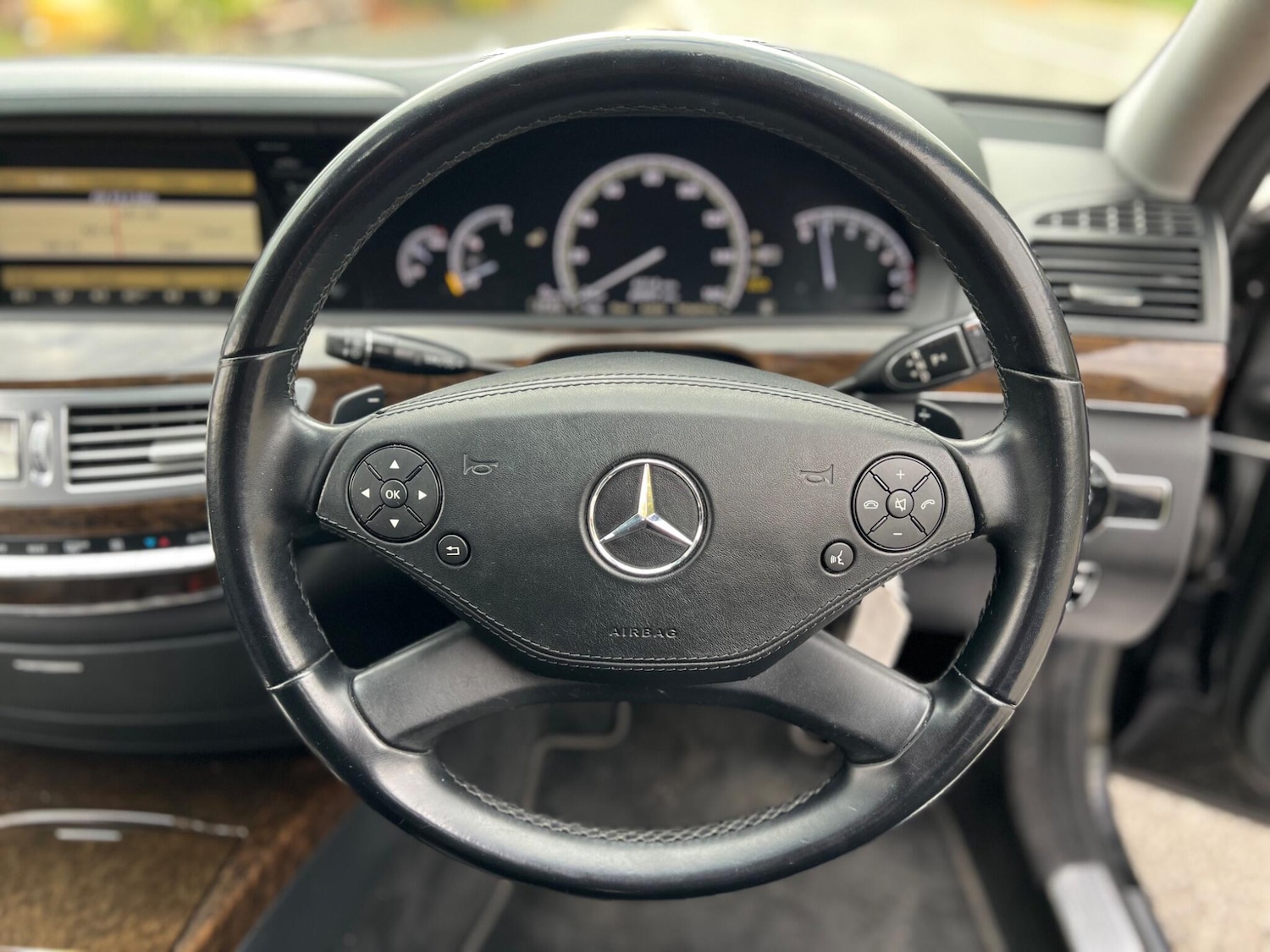 Used Mercedes-Benz S Class 2012 for sale - 76360845: Photo 6