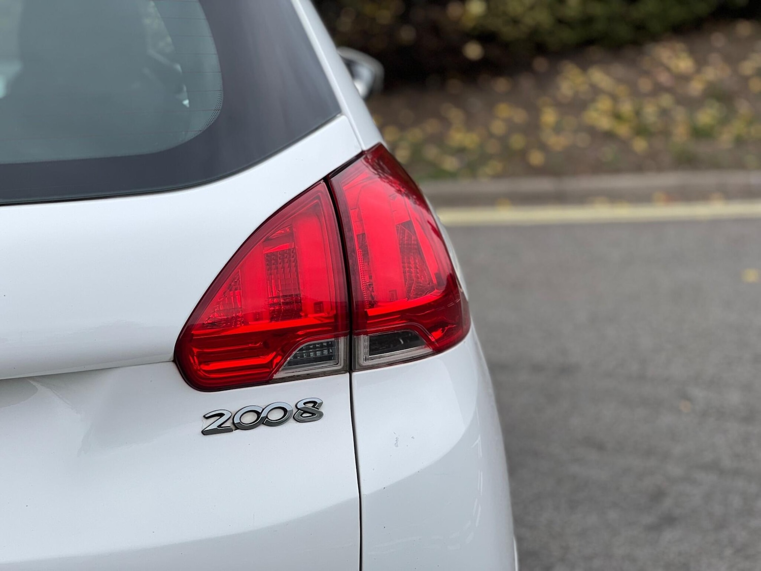 Used Peugeot 2008 2016 for sale - 76239760: Photo 10