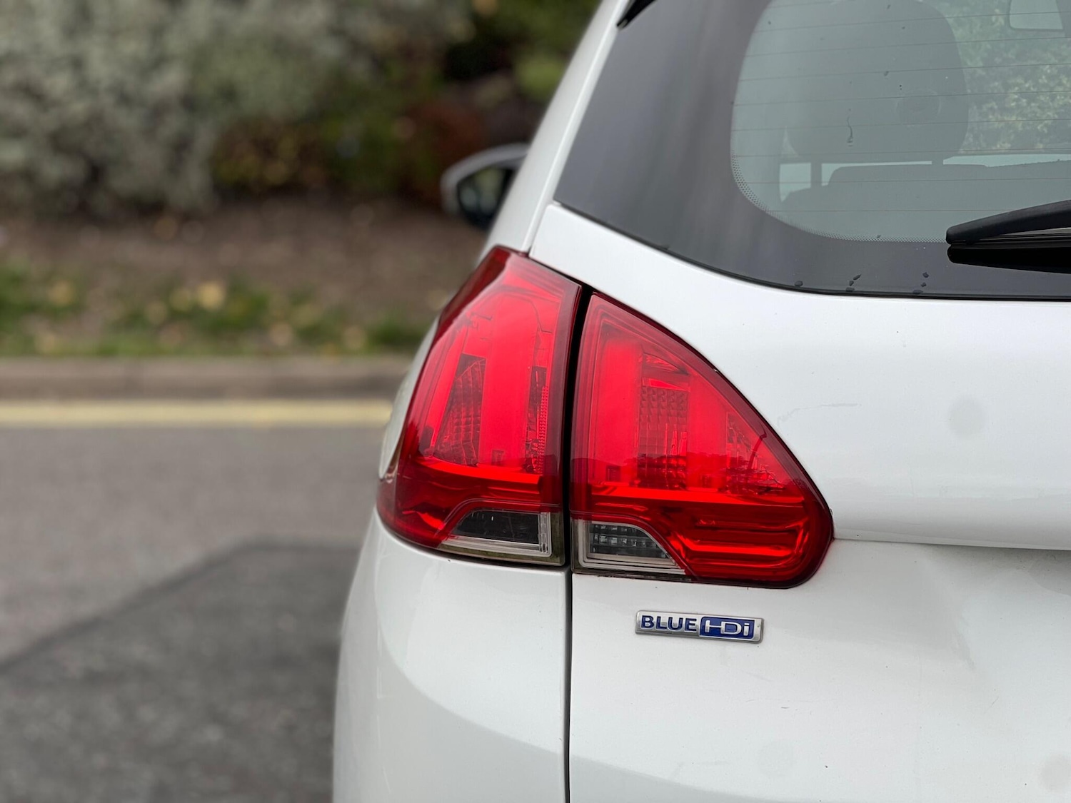 Used Peugeot 2008 2016 for sale - 76239760: Photo 12