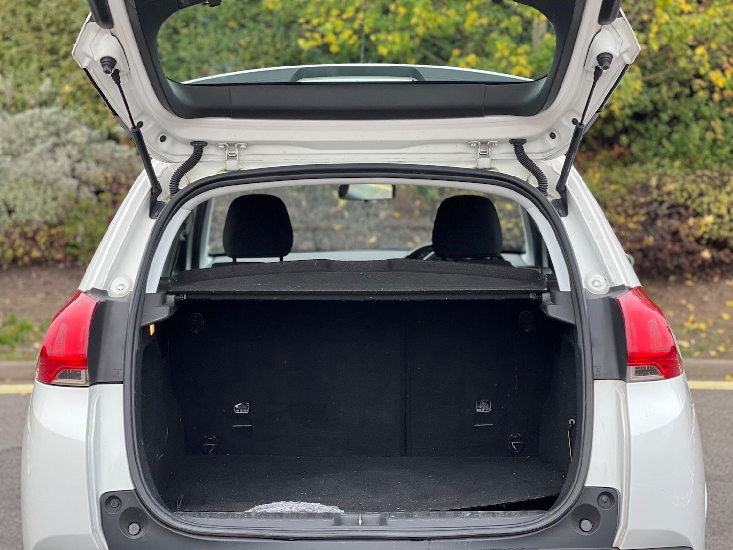 Used Peugeot 2008 2016 for sale - 76239760: Photo 15