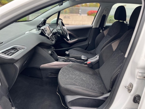 Used Peugeot 2008 2016 for sale - 76239760: Photo 18