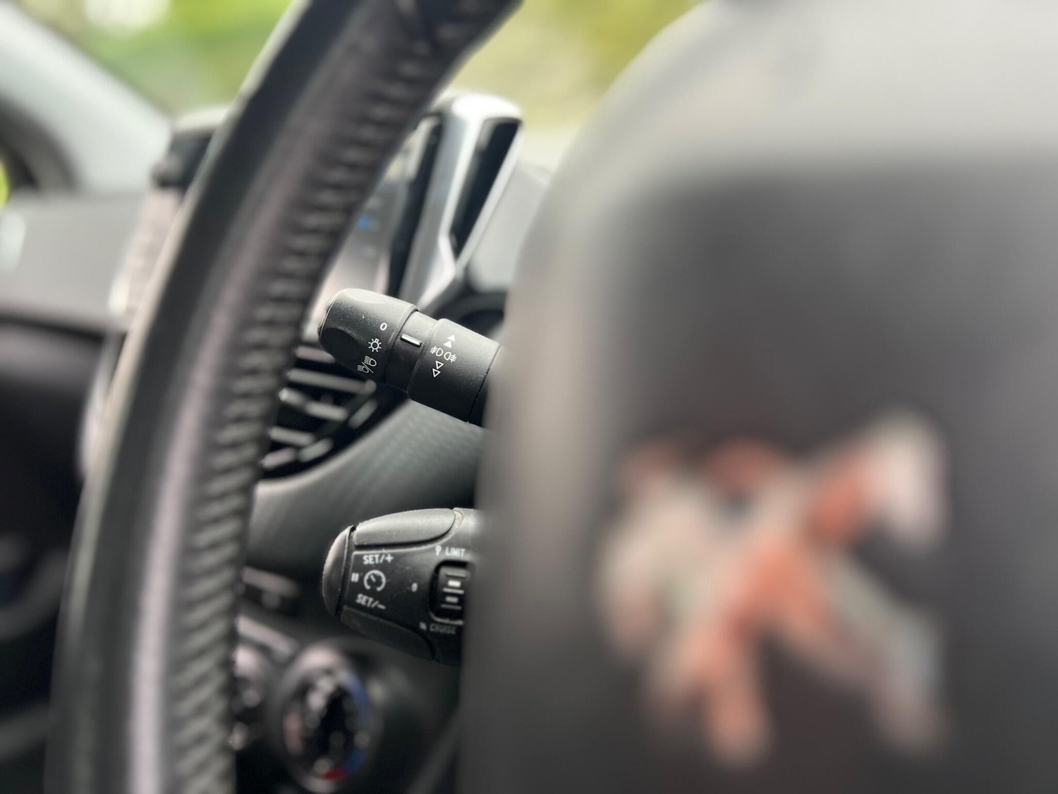 Used Peugeot 2008 2016 for sale - 76239760: Photo 27