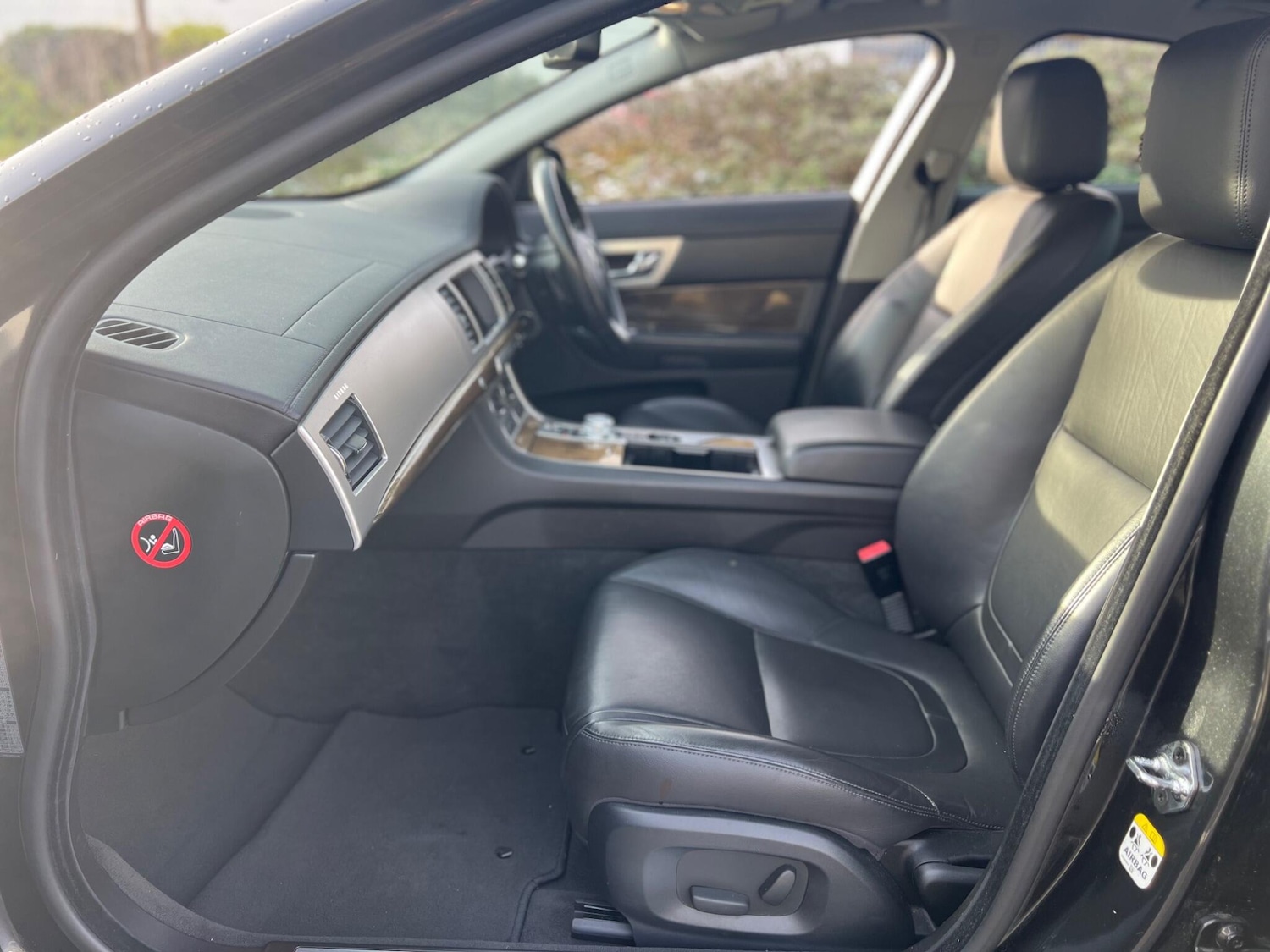 Used Jaguar XF 2014 for sale - 77143265: Photo 19