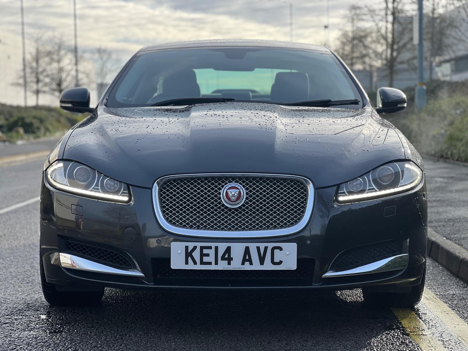 Used Jaguar XF 2014 for sale - 77143265: Photo 2
