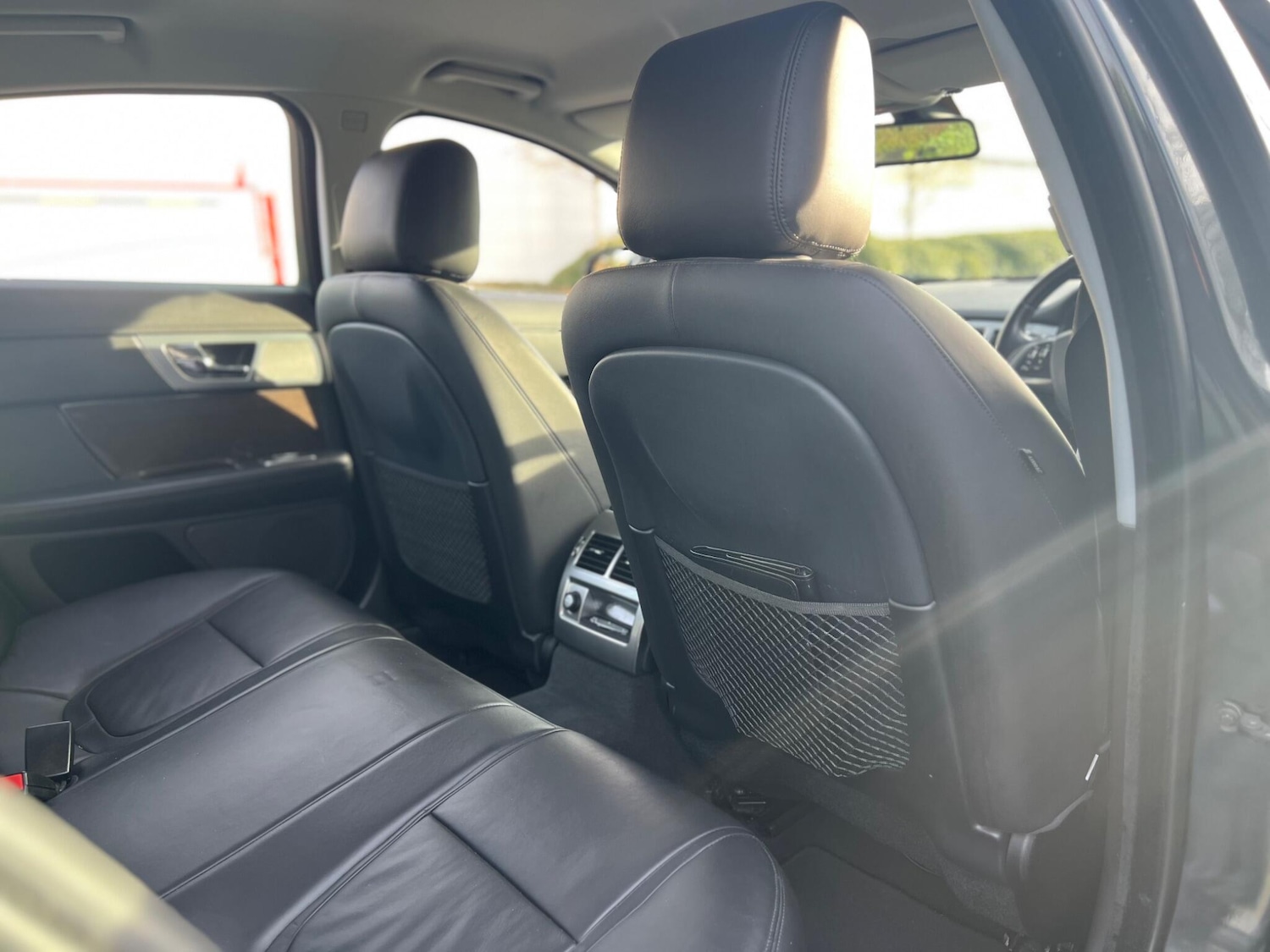 Used Jaguar XF 2014 for sale - 77143265: Photo 26