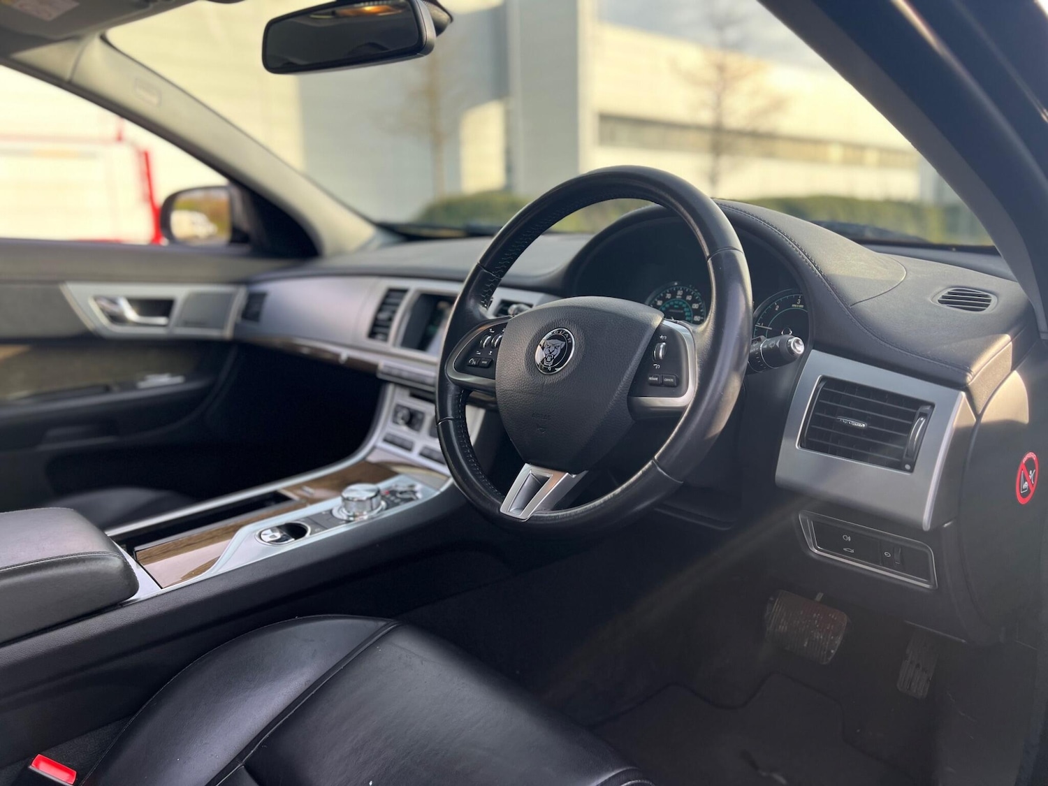 Used Jaguar XF 2014 for sale - 77143265: Photo 7