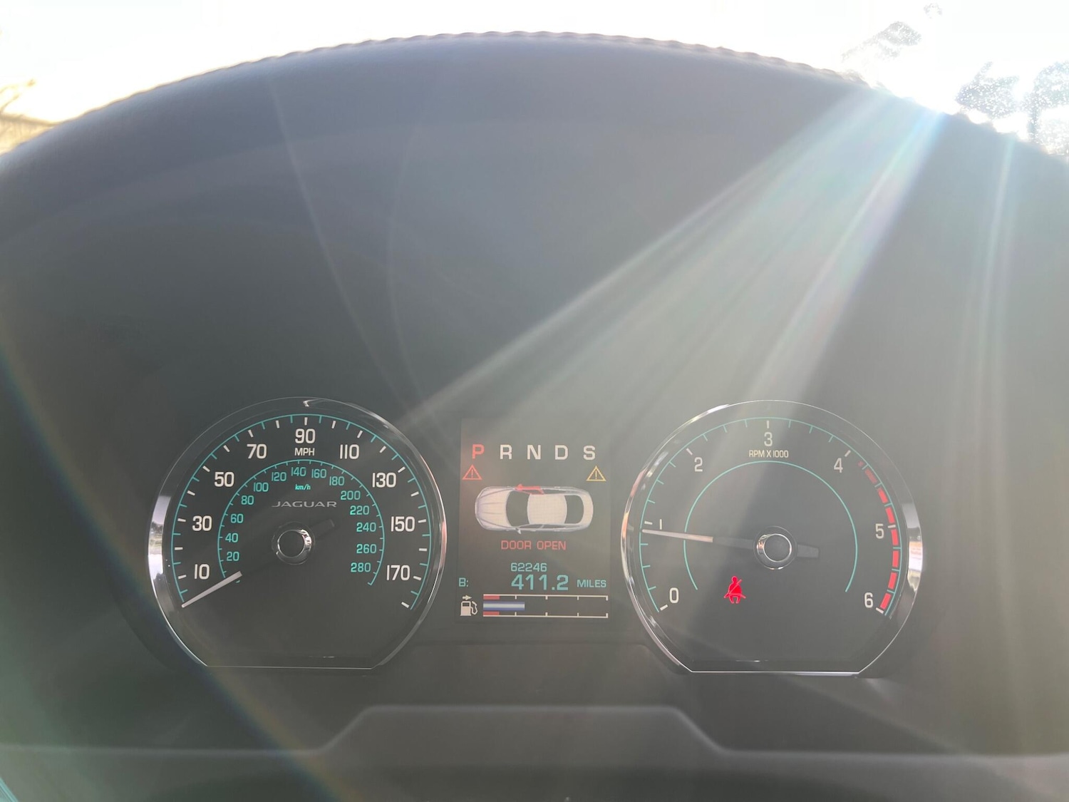 Used Jaguar XF 2014 for sale - 77143265: Photo 8