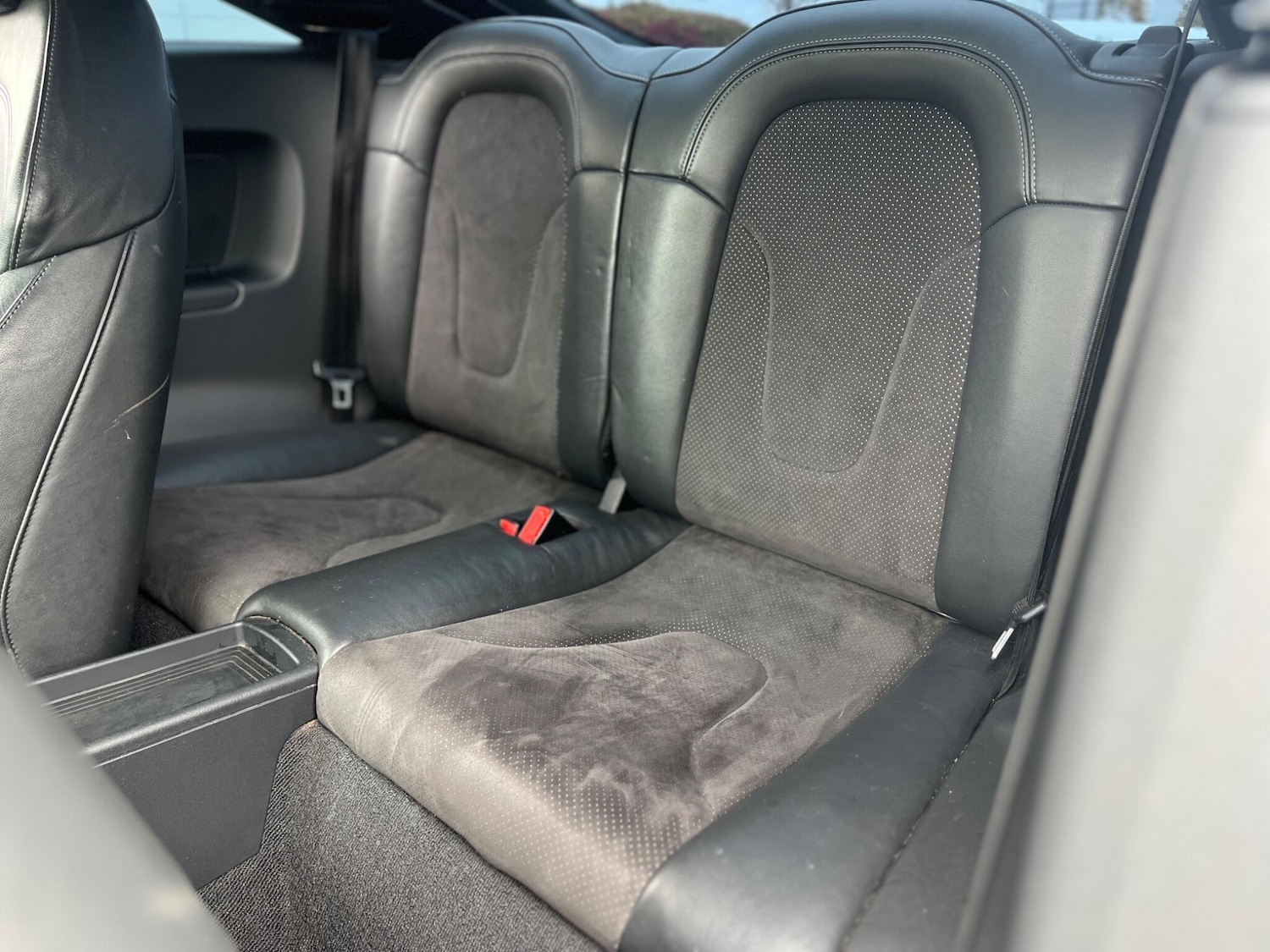Used Audi TT 2010 for sale - 76060953: Photo 19
