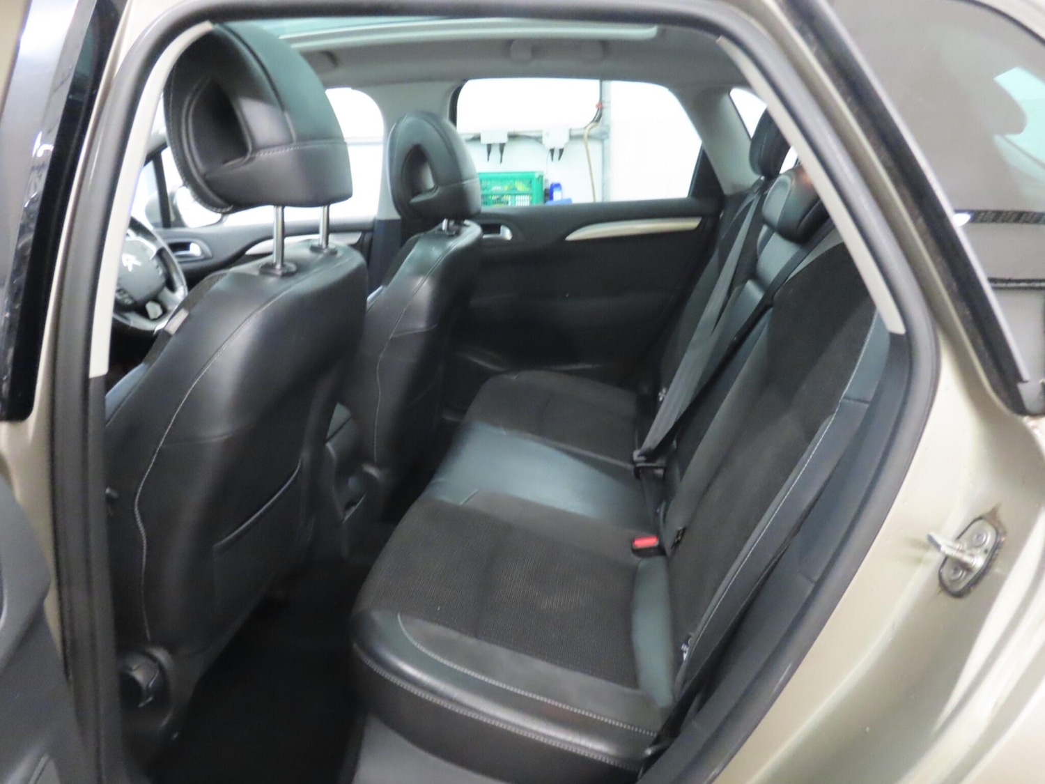 Used Citroen C4 2011 for sale - 77994246: Photo 9