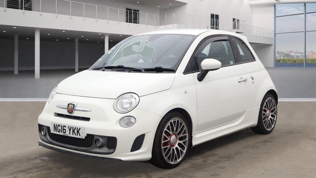 Used Abarth 595 2016 for sale - 76440765: Photo 2