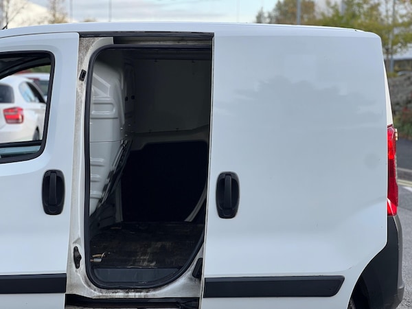 Used Peugeot Bipper 2013 for sale - 76179372: Photo 21