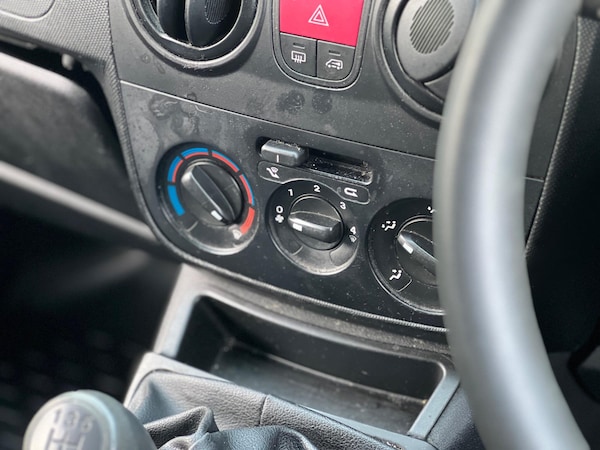 Used Peugeot Bipper 2013 for sale - 76179372: Photo 25