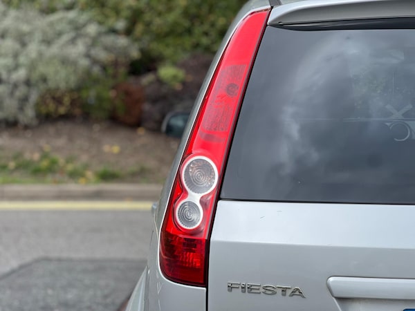 Used Ford Fiesta 2007 for sale - 76239440: Photo 12