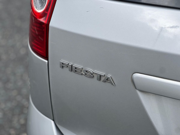 Used Ford Fiesta 2007 for sale - 76239440: Photo 32