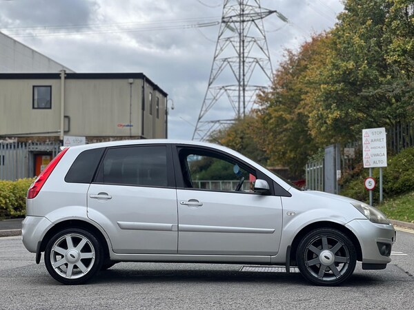 Used Ford Fiesta 2007 for sale - 76239440: Photo 8