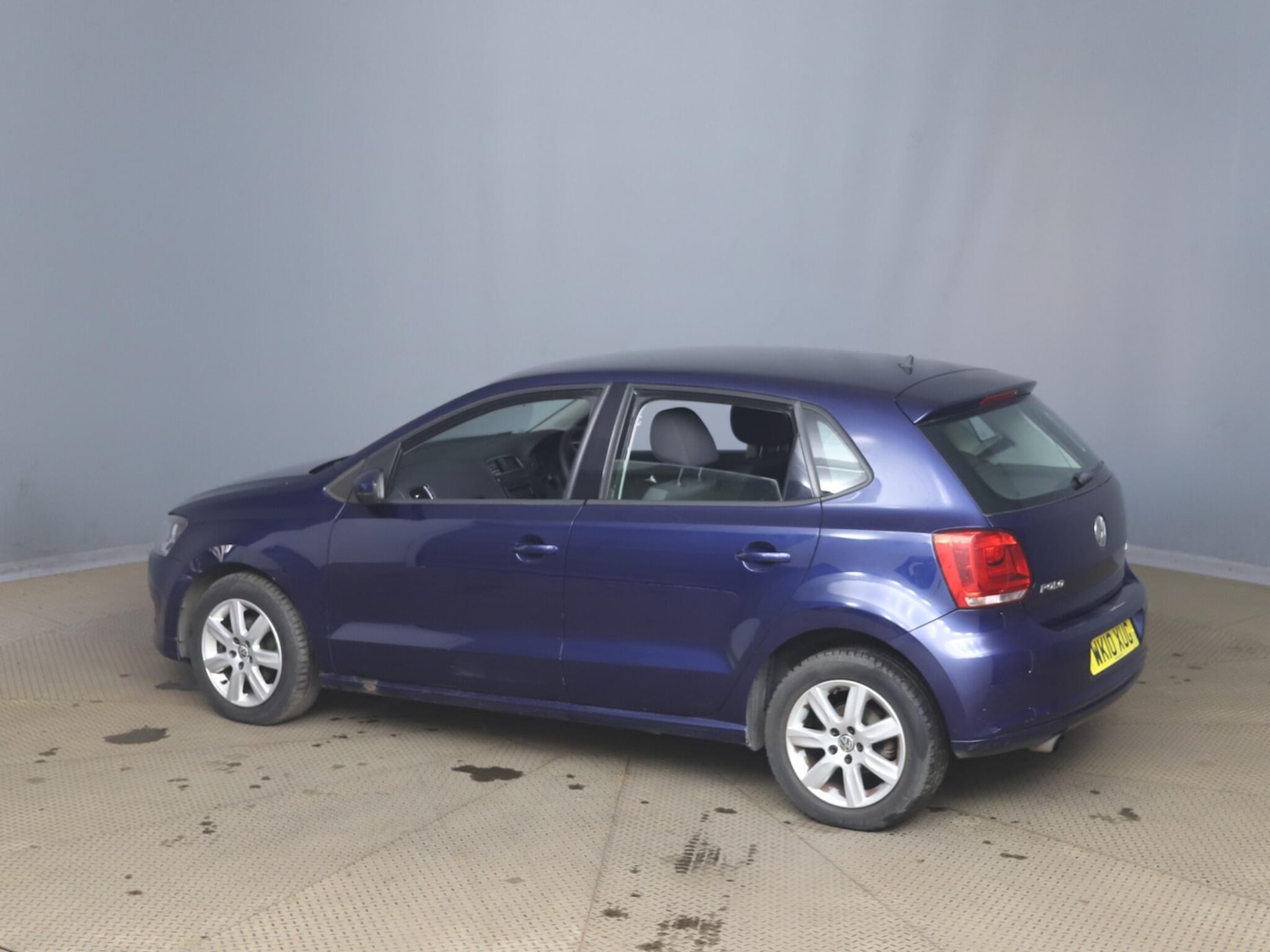 Used Volkswagen Polo 2010 for sale - 77970642: Photo 4