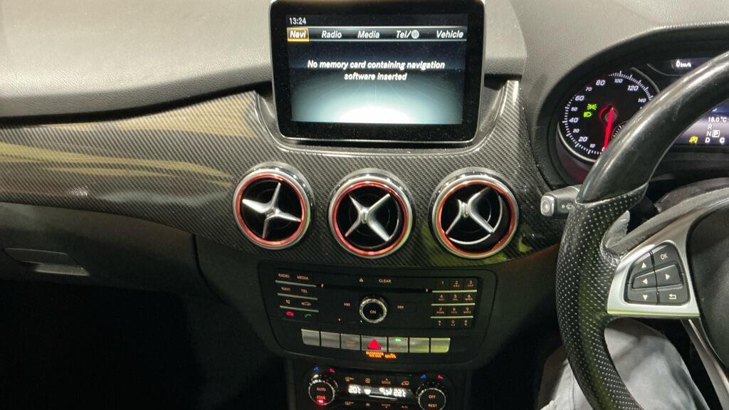 Used Mercedes-Benz B Class 2015 for sale - 76388925: Photo 11