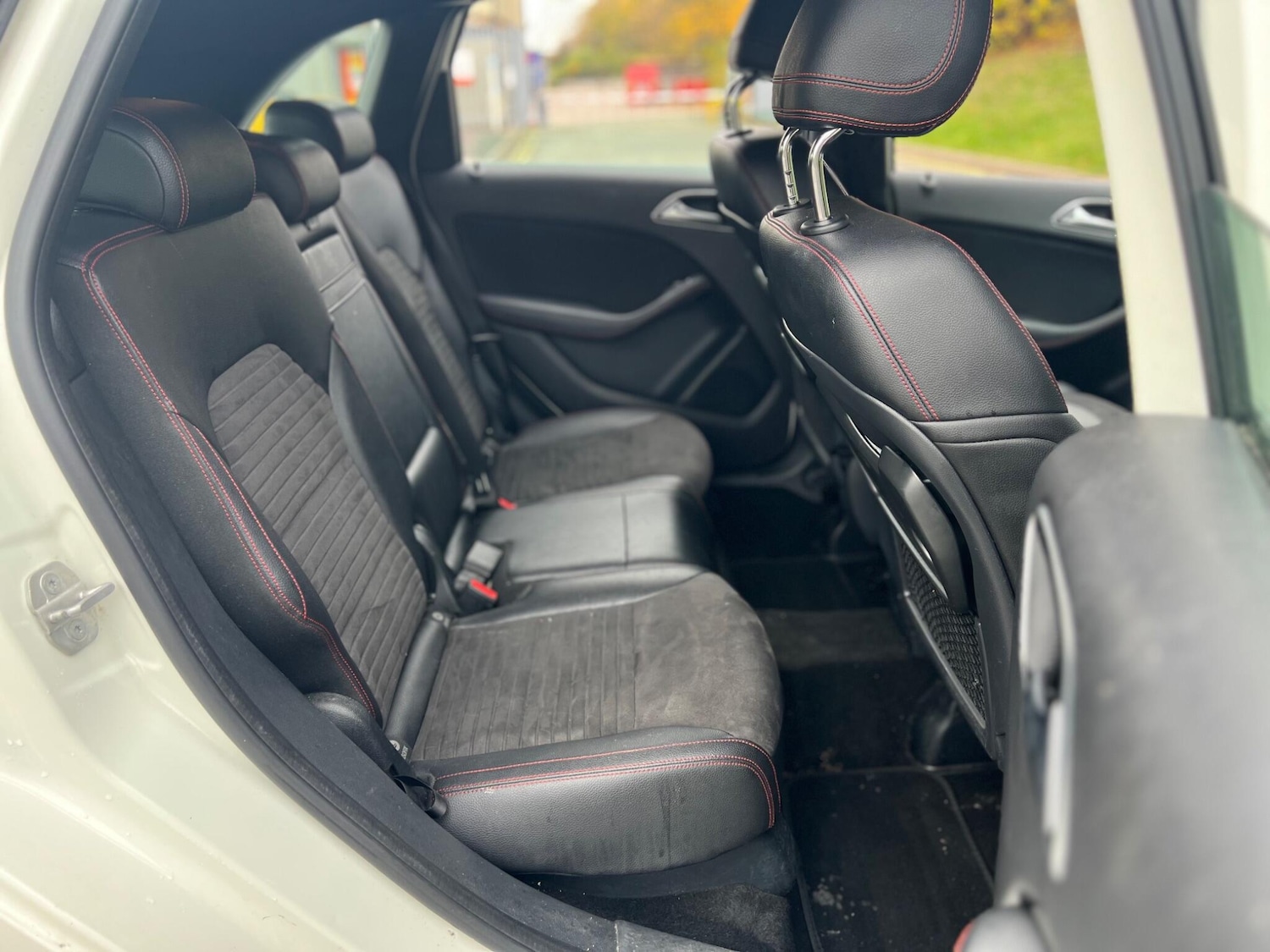 Used Mercedes-Benz B Class 2015 for sale - 76388925: Photo 25