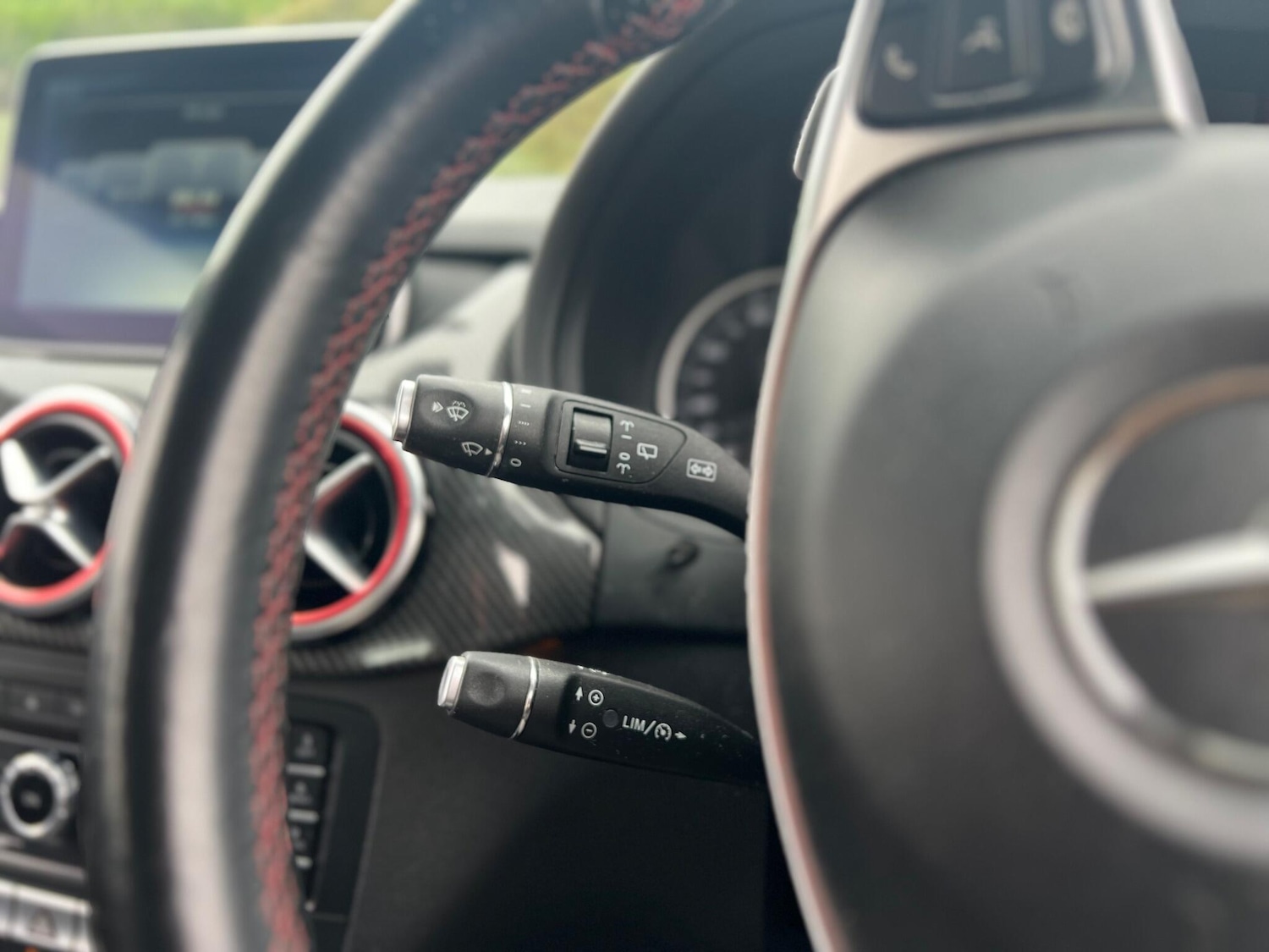 Used Mercedes-Benz B Class 2015 for sale - 76388925: Photo 28