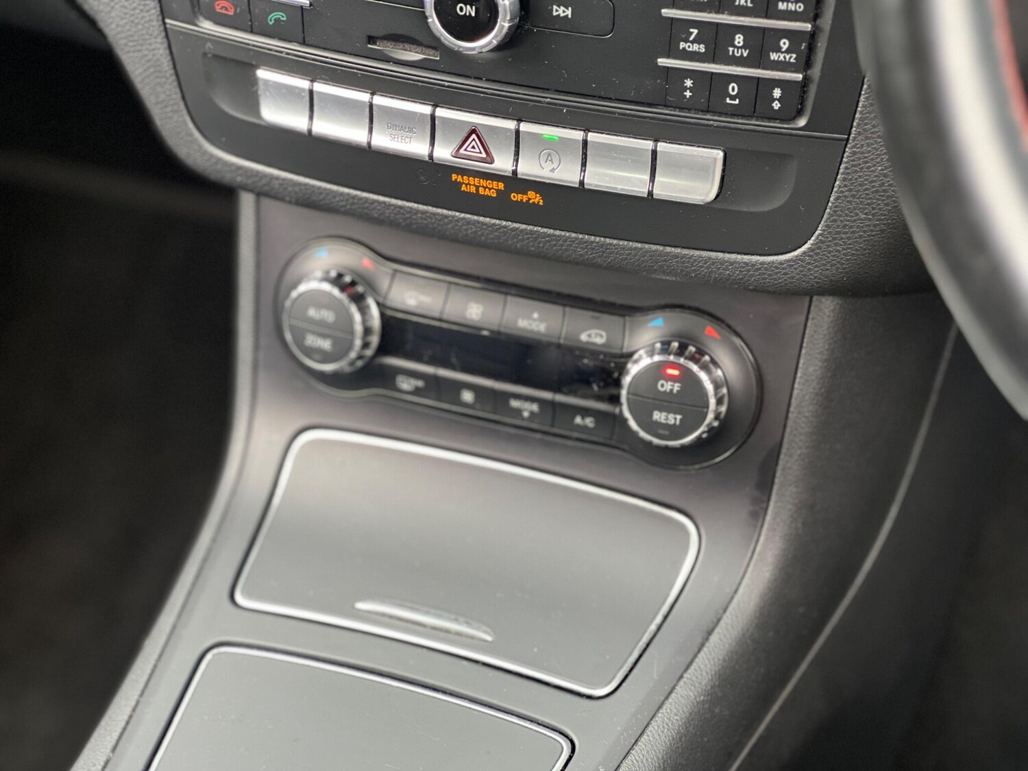 Used Mercedes-Benz B Class 2015 for sale - 76388925: Photo 32