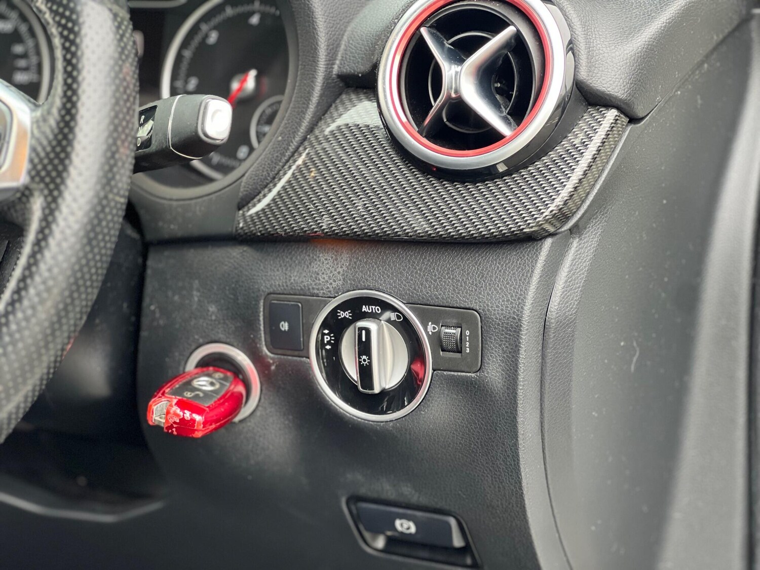 Used Mercedes-Benz B Class 2015 for sale - 76388925: Photo 41